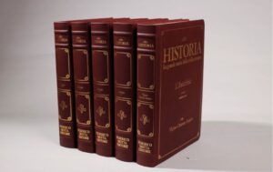 Federico Motta Editore l'enciclopedia ha un valore storico l'immagine di Plinio il Vecchio e l'imperatore Tito