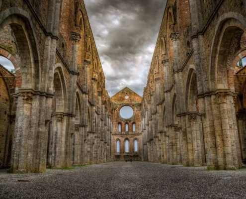 Abbazia di San Galgano, in Toscana
